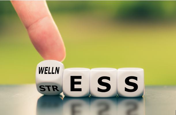 How to manage time as a working professional: Reduce stress