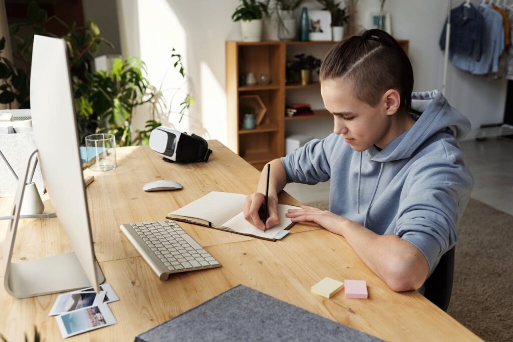 Self-discipline courses for professionals: Self learning