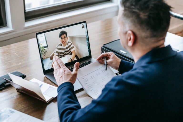 Microlearning Content Ideas for Online Education: Brilliant Strategies That Work in 2025